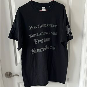 Black Short Sleeve Vintage Graphic Tee